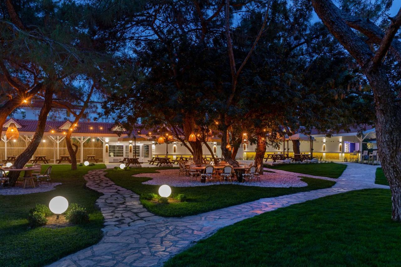 Marti Myra Hotel Tekirova Exterior photo The garden of the hotel