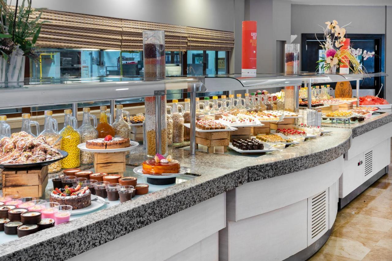 Marti Myra Hotel Tekirova Exterior photo A dessert buffet